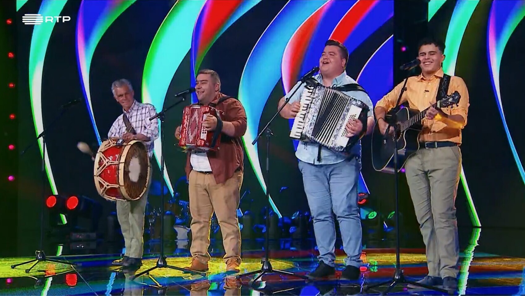 Diogo Colela, Marco Marques, Vítor Esteves e Santiago Lourenço viram as quatro cadeiras no The Voice